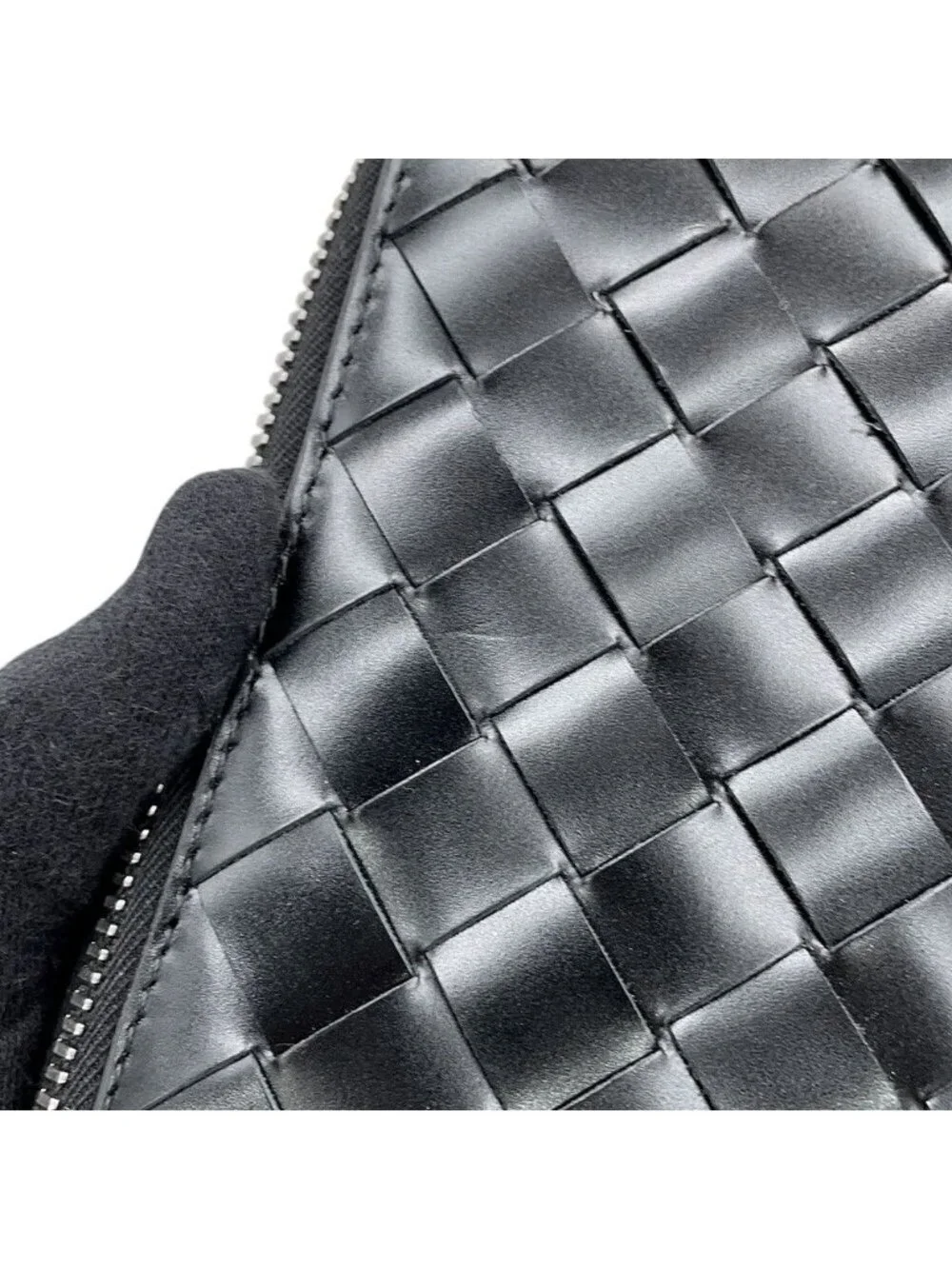 Bottega Veneta Shoulder Bag Intrecciato Calfskin Black